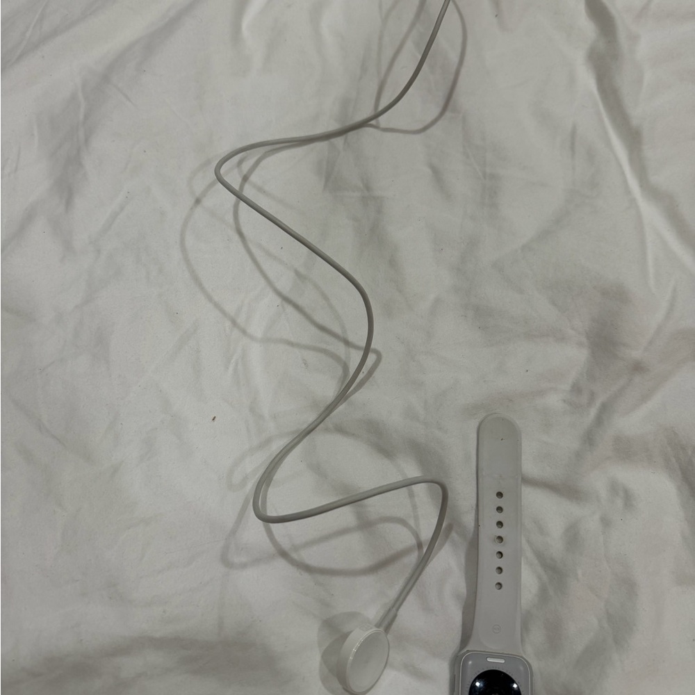 Apple Watch SE 2 Silver - Picture 4 of 5